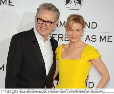 October 12, 2017 - Westwood, California, U.S. - 12 October 2017 - Westwood, California - Ron Hall, Renee Zellweger. Same Kind Of Different As Me Los Angeles Premiere held at Westwood Village Theatre. Photo Credit: AdMedia Westwood U.S. - ZUMAa123 20171012_zaa_a123_051 Copyright: xBillyxBennightx