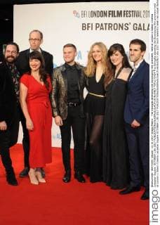 The Swingles attending the Downsizing film premiere, held at London s Odeon Cinema Leicester Square. OCTOBER 13th 2017  TSTx172424