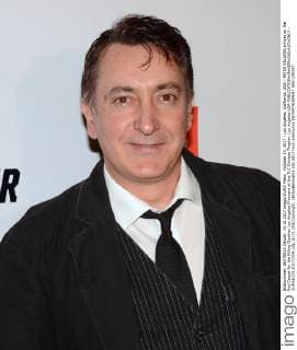 October 14, 2017 - Los Angeles, California, USA - PETER KALAMIS arrives on the Red Carpet for the Killing Gunther Los Angeles Premiere at the TLC Chinese Theater. Los Angeles USA - ZUMAb173 20171014_zap_b173_008 Copyright: xBillyxBennightx