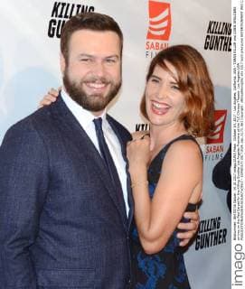October 14, 2017 - Los Angeles, California, USA - TARAN KILLAM and COBIE SMULDERS arrives on the Red Carpet for the Killing Gunther Los Angeles Premiere at the TLC Chinese Theater. Los Angeles USA - ZUMAb173 20171014_zap_b173_063 Copyright: xBillyxBennightx