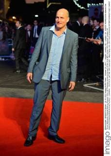 October 15, 2017 - London, London, UK - London, UK. WOODY HARRLESON attends the Three Billboards Outside Ebbing Missouri Film UK Premiere showing as part of the 51st BFI London Film Festival. London UK  - ZUMAl94_ 20171015_zaf_l94_090 Copyright: xRayxTangx