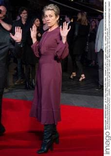 October 15, 2017 - London, London, UK - London, UK. FRANCES MCDORMAND attends the Three Billboards Outside Ebbing Missouri Film UK Premiere showing as part of the 51st BFI London Film Festival. London UK  - ZUMAl94_ 20171015_zaf_l94_107 Copyright: xRayxTangx