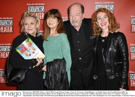 Linda G Thompson Katja Ebstein and Ralph Seal with Girlfriend Laura Beetle at the Premiere the Musicals Santa Mary with the largest Hits from Roland Kaiser in German Theatre Munich 19 10 2017 Foto:xP.xSchönbergerx xFuturexImage