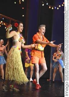 Enny de Alba and Alfons Haider at the Premiere the Musicals Santa Mary with the largest Hits from Roland Kaiser in German Theatre Munich 19 10 2017 Foto:xP.xSchönbergerx xFuturexImage