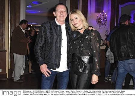 Stefan Zauner with Wife Petra Manuela at the Premiere the Musicals Santa Mary with the largest Hits from Roland Kaiser in German Theatre Munich 19 10 2017 Foto:xP.xSchönbergerx xFuturexImage