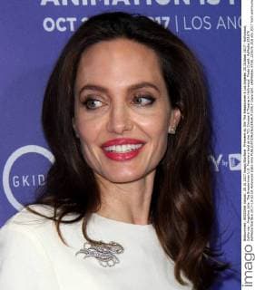 Premiere du film The Breadwinner à Los Angeles. 20 October 2017 - Hollywood, California - Angelina Jolie. The Breadwinner U.S. Premiere held at the TCL Chinese 6 Theatre in Hollywood. Photo Credit: AdMedia 221676 AdMedia Starface 2017-10-20 CA Hollywood Etats-Unis  Copyright: xAdMediax STAR_221676_018