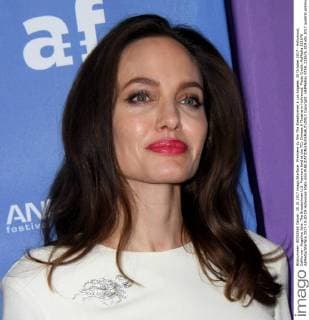 Premiere du film The Breadwinner à Los Angeles. 20 October 2017 - Hollywood, California - Angelina Jolie. The Breadwinner U.S. Premiere held at the TCL Chinese 6 Theatre in Hollywood. Photo Credit: AdMedia 221676 AdMedia Starface 2017-10-20 CA Hollywood Etats-Unis  Copyright: xAdMediax STAR_221676_019