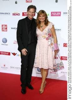 Maren Gilzer and Harry Kuhlmann at the award Ceremony Golden Picture the Woman at 21 10 2017 in Hamburg Golden Picture the Woman award Ceremony 2017 in Hamburg