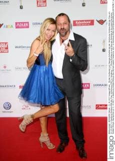 Michel Guillaume and Georgia Schultze at the award Ceremony Golden Picture the Woman at 21 10 2017 in Hamburg Golden Picture the Woman award Ceremony 2017 in Hamburg