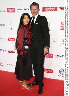 John Juergens and his Wife Hayah at the award Ceremony Golden Picture the Woman at 21 10 2017 in Hamburg Golden Picture the Woman award Ceremony 2017 in Hamburg