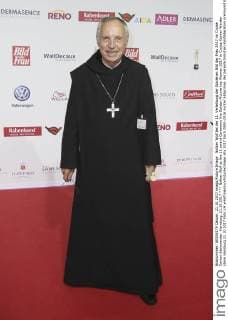 Notker Wolf at the 11 award Ceremony the Golden Picture the Woman 2017 in Cruise Center Werder stone Hamburg 21 10 2017 Foto:xH.xHartmannx xFuturexImage