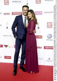 Alexander Mazza with Wife Viola at the 11 award Ceremony the Golden Picture the Woman 2017 in Cruise Center Werder stone Hamburg 21 10 2017 Foto:xH.xHartmannx xFuturexImage