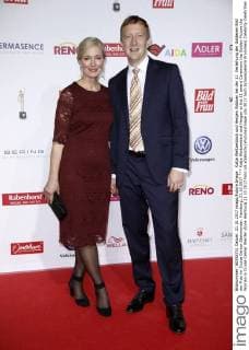 Katja Weitzenböck and Hergen at the 11 award Ceremony the Golden Picture the Woman in Cruise Center Werder stone Hamburg 21 10 2017 Foto:xS.xGabschx xFuturexImage