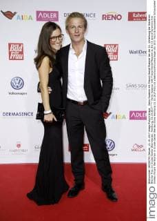Xenia Assenza with Friend Daniel Roesner at the 11 award Ceremony the Golden Picture the Woman in Cruise Center Werder stone Hamburg 21 10 2017 Foto:xS.xGabschx xFuturexImage