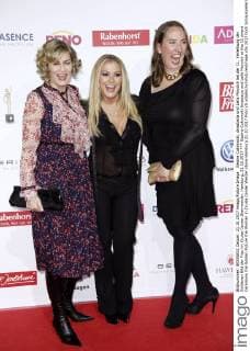 Gesine Cukrowski Anastacia and Leila Moysich at the 11 award Ceremony the Golden Picture the Woman in Cruise Center Werder stone Hamburg 21 10 2017 Foto:xS.xGabschx xFuturexImage