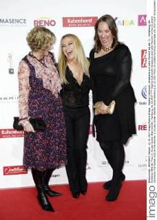 Gesine Cukrowski Anastacia and Leila Moysich at the 11 award Ceremony the Golden Picture the Woman in Cruise Center Werder stone Hamburg 21 10 2017 Foto:xS.xGabschx xFuturexImage
