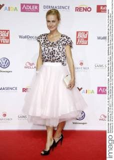 Rhea Harder at the 11 award Ceremony the Golden Picture the Woman in Cruise Center Werder stone Hamburg 21 10 2017 Foto:xS.xGabschx xFuturexImage