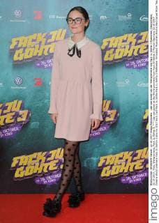 Lea van acken at the World premiere from Fack JU Göhte 3 Munich Germany 22 10 2017 Cinema World premiere Fack JU Göhte 3 xklx