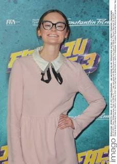 Lea van acken at the World premiere from Fack JU Göhte 3 Munich Germany 22 10 2017 Cinema World premiere Fack JU Göhte 3 xklx