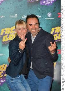 Adnan Maral with Wife Franziska Maral Munich Germany 22 10 2017 Cinema World premiere Fack JU Göhte 3 xklx