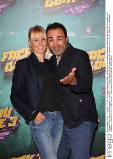 Adnan Maral with Wife Franziska Film premiere from Fack JU Goehte 3 in Mathaeser Filmpalast in Munich at 22 10 2017