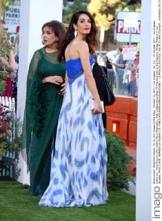 October 22, 2017 - Los Angeles, CA, U.S. - 22 October 2017 - Los Angeles, California - Amal Clooney with mother Baria Alamuddin. Ã¢â‚¬oeSuburbiconÃ¢â‚¬Â Premiere held at the Regency Village Theatre in Los Angeles. Photo Credit: AdMedia Los Angeles U.S. - ZUMAa123 20171022_zaa_a123_091 Copyright: xAdmediax