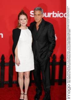 Julianne Moore, George Clooney at the Premiere of Paramount Pictures Suburbicon held at the Regency Village Theater in Westwood, CA, October 22, 2017.  Copyright: xJosephxMartinezx 33462_008JM