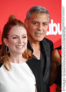 Julianne Moore, George Clooney at the Premiere of Paramount Pictures Suburbicon held at the Regency Village Theater in Westwood, CA, October 22, 2017.  Copyright: xJosephxMartinezx 33462_081JM