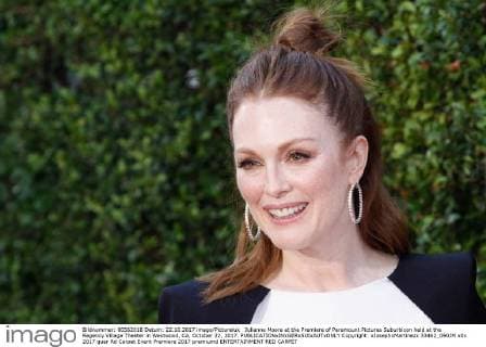 Julianne Moore at the Premiere of Paramount Pictures Suburbicon held at the Regency Village Theater in Westwood, CA, October 22, 2017.  Copyright: xJosephxMartinezx 33462_090JM