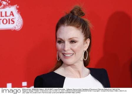 Julianne Moore at the Premiere of Paramount Pictures Suburbicon held at the Regency Village Theater in Westwood, CA, October 22, 2017.  Copyright: xJosephxMartinezx 33462_094JM