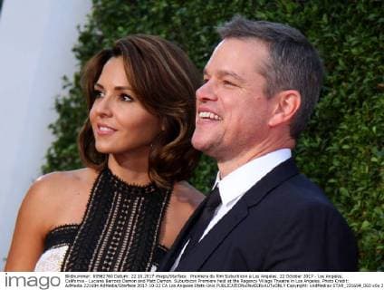 Premiere du film Suburbicon a Los Angeles. 22 October 2017 - Los Angeles, California - Luciana Barroso Damon and Matt Damon. Suburbicon Premiere held at the Regency Village Theatre in Los Angeles. Photo Credit: AdMedia 221694 AdMedia Starface 2017-10-22 CA Los Angeles Etats-Unis  Copyright: xAdMediax STAR_221694_060
