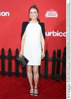 LOS ANGELES - OCT 22: Julianne Moore at the Suburbicon Premiere at the Village Theater on October 22, 2017 in Westwood, CA  Copyright: xKathyxHutchinsx xIPAx xHutchinsxPhotox