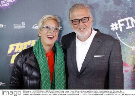 Doris Dörrie with Life companion Martin Moszkowicz at the Premiere the Cinema Fack JU Göhte 3 in Cinema in Mathäser Filmpalast Munich 22 10 2017 Foto:xD.xBedrosianx xFuturexImage