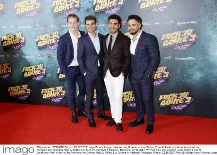 Max from the Groeben Lucas Reiber Elyas M Barek and Aram Arami at the Premiere the Cinema Fack JU Göhte 3 in Cinema in Mathäser Filmpalast Munich 22 10 2017 Foto:xD.xBedrosianx xFuturexImage