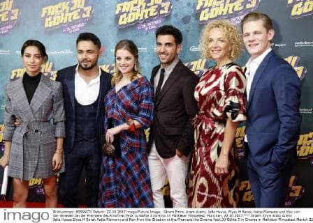 Gizem Emre Aram Arami Jella Haase Elyas M Barek Katja Riemann and Max from the Groeben at the Premiere the Cinema Fack JU Göhte 3 in Cinema in Mathäser Filmpalast Munich 22 10 2017 Foto:xD.xBedrosianx xFuturexImage