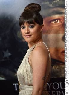 Keisha Castle-Hughes arrives for the premiere of Thank You for Your Service at the Regal L.A. LIVE in Los Angeles on October 23, 2017.  LAP20171023709 CHRISTINExCHEW