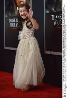 Stella Pileggi arrives for the premiere of Thank You for Your Service at the Regal L.A. LIVE in Los Angeles on October 23, 2017.  LAP20171023710 CHRISTINExCHEW