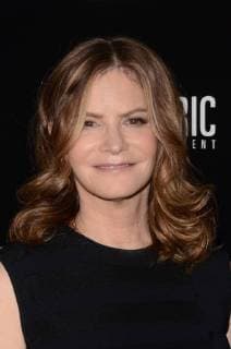 LOS ANGELES CA OCTOBER 24 Jennifer Jason Leigh at the premiere of Electric Entertainment s LBJ at the Arclight Theatre on October 24 2017 in Los Angeles California Copyright: xDavidxEdwardsx