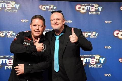 Torsten Toto Home and Comedian Markus Cancer r l , at 24 10 2017 in Cologne to award Ceremony the German Comedy price 2017