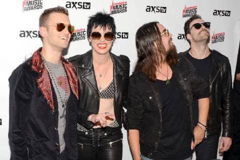 October 24, 2017 - Los Angeles, California, USA - LZZY HALE and HALESTROM attends the Loudwire Music Awards at The Novo by Microsoft. Los Angeles USA - ZUMAb173 20171024_zap_b173_033 Copyright: xBillyxBennightx