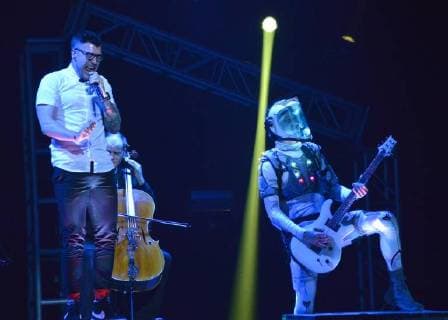 October 24, 2017 - Los Angeles, California, USA - DUSTIN BATES and STARSET perfroms at the Loudwire Music Awards at The Novo by Microsoft. Los Angeles USA - ZUMAb173 20171024_zap_b173_090 Copyright: xBillyxBennightx