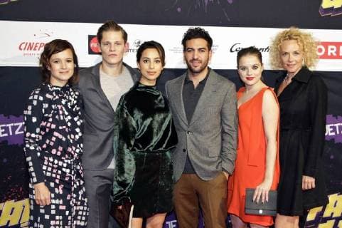 Lena Schönmann Max from the Groeben Gizem Emre Elyas M Barek Jella Haase and Katja Riemann at the Premiere the Cinema Fack JU Göhte 3 in Cineplexx Danube Plex Vienna 25 10 2017 Foto:xB.xLoschanx xFuturexImage