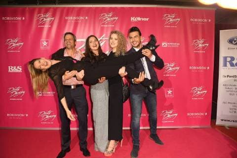 the Actor the RTL Series under us Jens Hajek Antonia Michalsky Pauline Angert hold Astrid , at 26 10 2017 in Cologne to German premiere the Musical Dirty Dancing