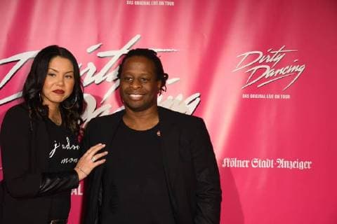 Mola Adebisi , with Girlfriend Jo Anne , at 26 10 2017 in Cologne to German premiere the Musical Dirty Dancing