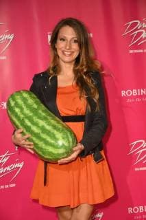 Presenter Mara Bergmann , at 26 10 2017 in Cologne to German premiere the Musical Dirty Dancing