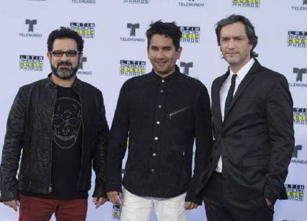 The members of the international band Bacilos pose while arrives at the 2017 Latin American Music Awards in Hollywood, California, USA, 26 October 2017. Latin American Awards 2017 !ACHTUNG: NUR REDAKTIONELLE NUTZUNG!  Copyright: xSaalikxKhanx YCP01 20171027-636446810422175040