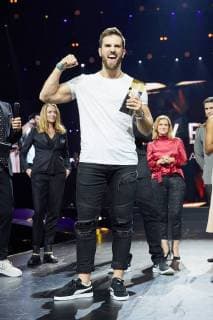 New Body Award Man Winner award Ceremony the McFit New Body Award in Berlin at 26 10 2017 McFit New Body Award