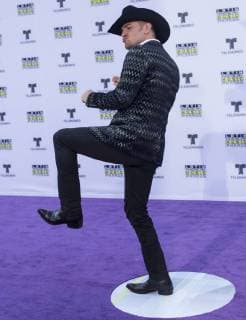 Bilder des Tages The Mexican singer El Dasa pose as he arrives at the 2017 Latin American Music Awards in Hollywood, California, USA, 26 October 2017. Latin American Awards 2017 !ACHTUNG: NUR REDAKTIONELLE NUTZUNG!  Copyright: xSaalikxKhanx YCP01 20171027-636446842984984630
