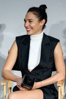 BEIJING, CHINA - OCTOBER 27: Israeli actress and model Gal Gadot attends the fans meeting of film Justice League on October 27, 2017 in Beijing, China.  Copyright: xVCGx CFP111130964069