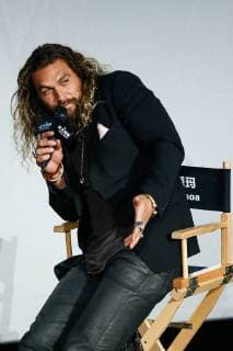 BEIJING, CHINA - OCTOBER 27: American actor Jason Momoa attends the fans meeting of film Justice League on October 27, 2017 in Beijing, China.  Copyright: xVCGx CFP111130964061